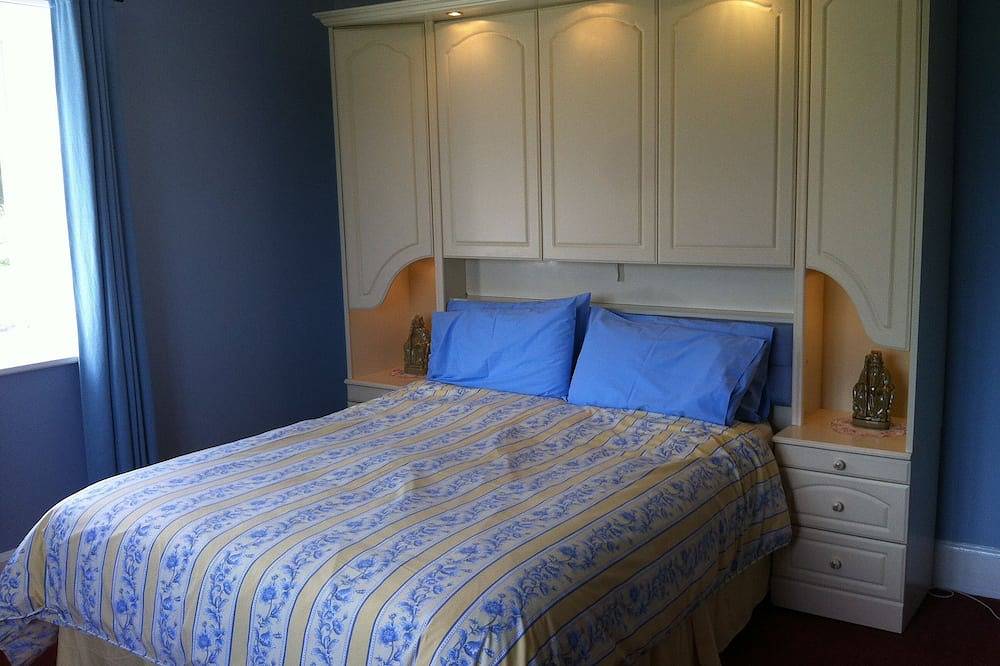 Entire apartment, Old Vicarage, Apartment 2 in Old Hunstanton, Norfolk Coast