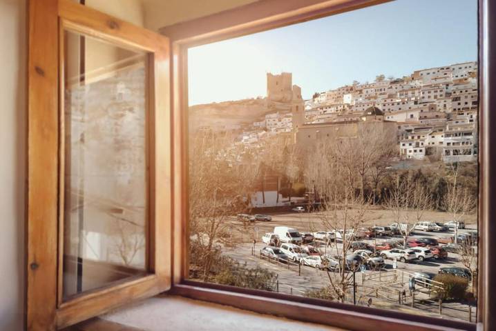 Ferienhaus für 6 Personen, mit Terrasse und Ausblick - 1
