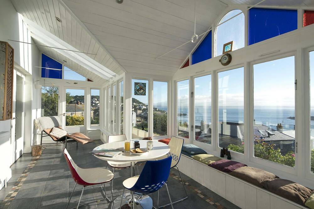 Holiday Rental for 8 People in Mousehole, Cornwall