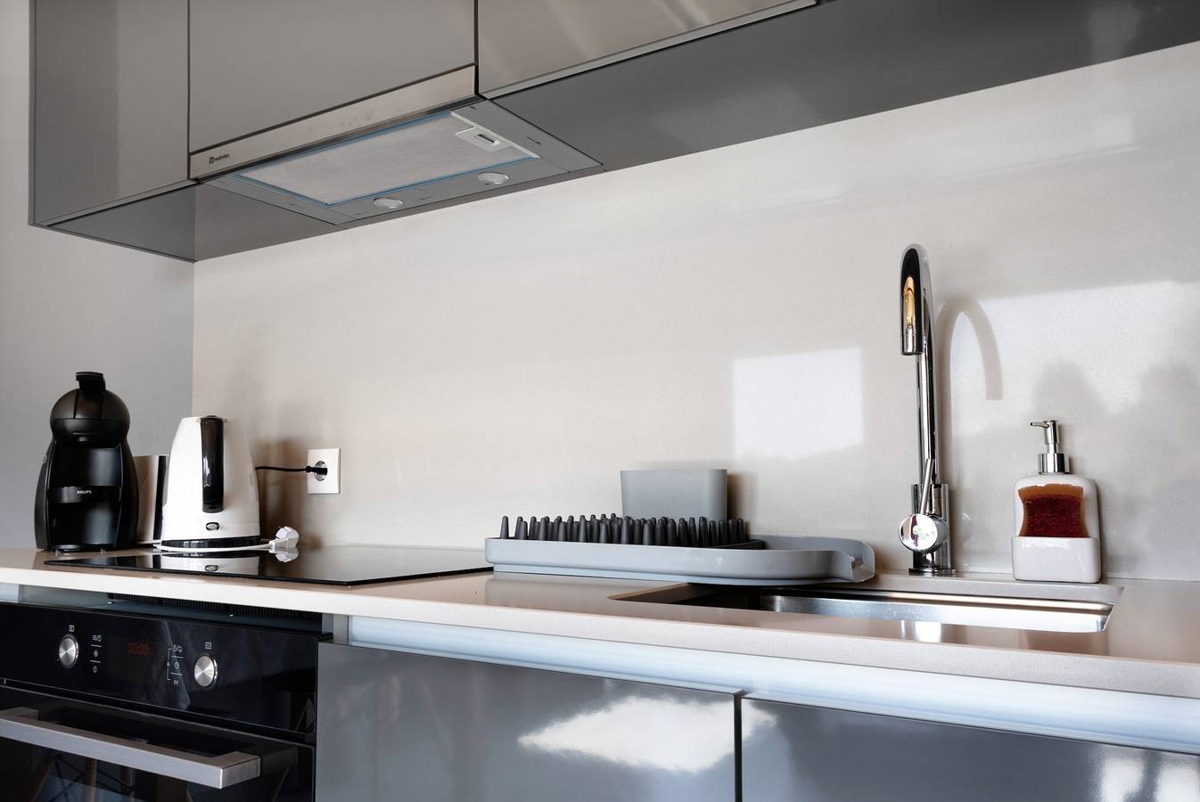 Quinta das Caroveiras 'Casa T1' com vista para o lago, Wi-Fi e ar condicionado in Anissó e Soutelo, Distrito de Braga
