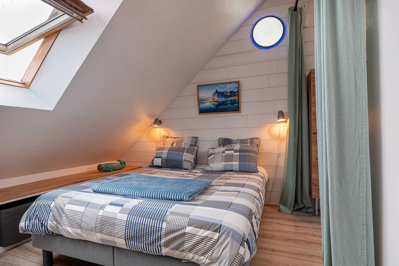 Appartement entier, "Appartement 'Lofoten - Ilots de Merville' avec Wi-Fi" in Lorient, Côte des Mégalithes