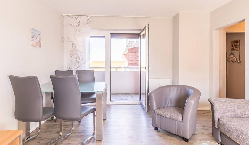 Ganze Wohnung, Haus Lee, Whg. 18, Schöne Ferienwohnung für 4 Pers. in unmittelbarer Strandlage! in Büsum, Kreis Dithmarschen