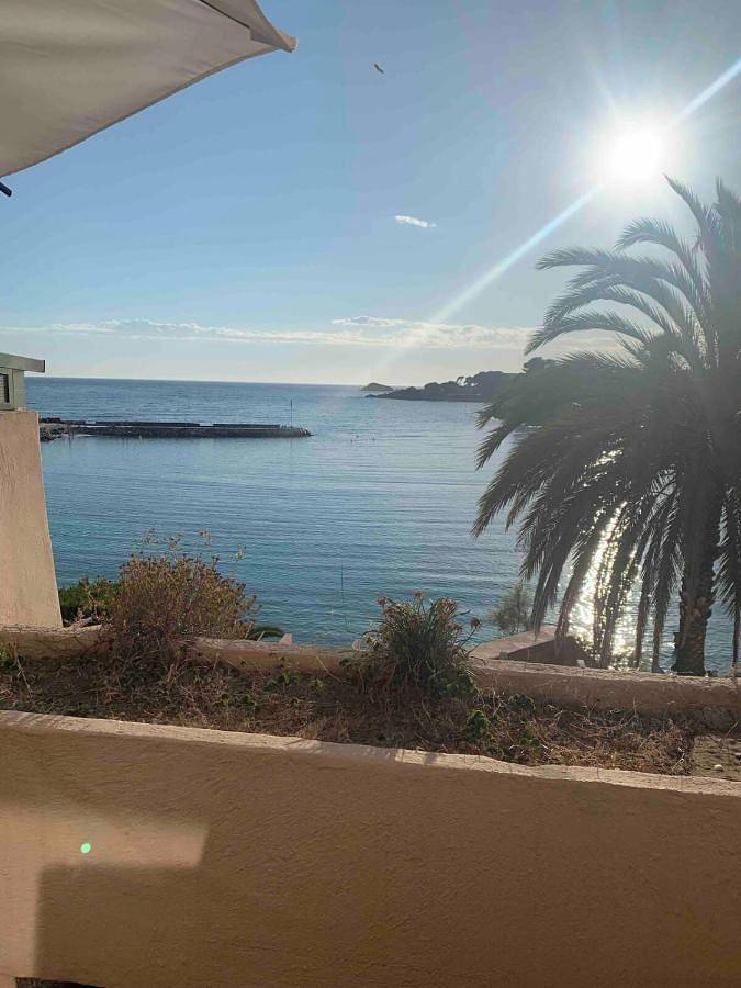 Location de vacances pour 4 personnes, avec terrasse, animaux acceptés dans Plage de Renécros - 4