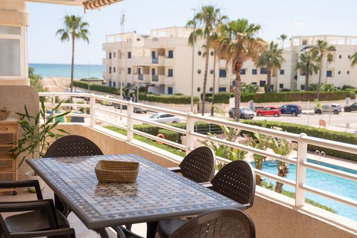 Appartamento per 6 persone, con Vista oceano e Terrazza nonché Giardino e Piscina per bambini in Costa de Valencia
