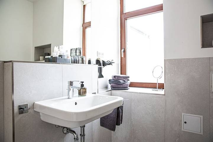 Ferienwohnung für 3 Personen, mit Sauna und Balkon sowie Garten, mit Haustier in Radebeul - 4