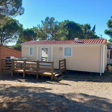Mobil home pour 5 personnes, avec piscine et bassin pour enfant à Fabrezan