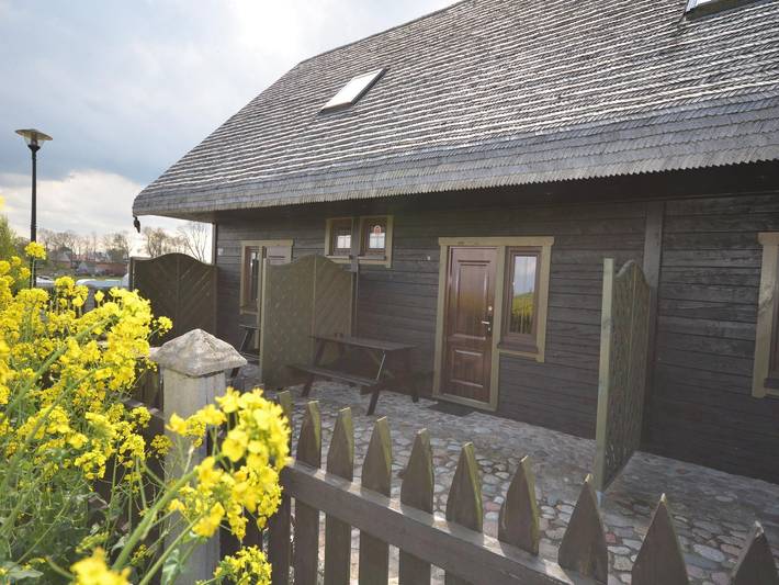 Log cabin for 4 people, with garden, child-friendly in Poland