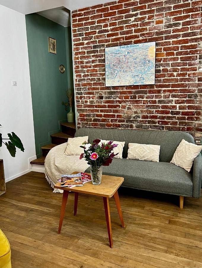 Location de vacances pour 6 personnes, avec terrasse à Chevincourt - 2