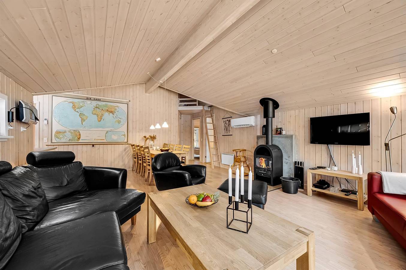 Awesome home in Harboøre w/ 4 Bedrooms, Sauna and Wifi in Vejlby Klit, Lemvig und Umgebung