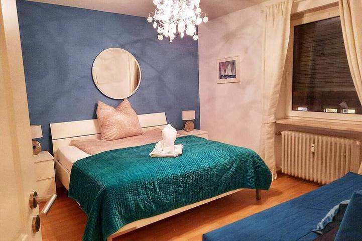 Ferienwohnung für 9 Personen, mit Balkon in Dachau