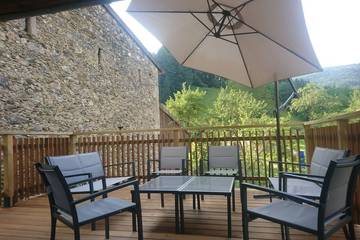 Gîte pour 6 personnes, avec jardin et terrasse à Fougax-et-Barrineuf