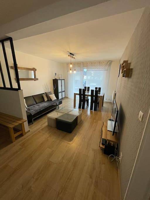 Gîte pour 4 personnes, avec Balcon et Terrasse à Benfeld