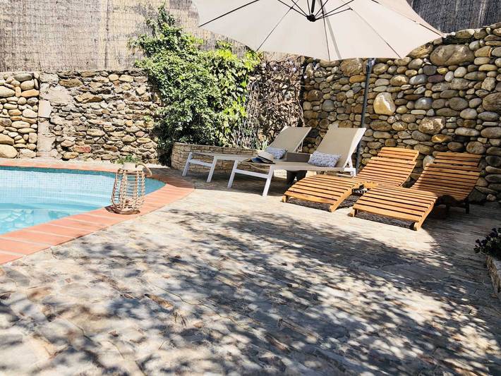 Gîte pour 4 personnes, avec piscine ainsi que jardin et terrasse à Montesquieu-des-Albères - 4