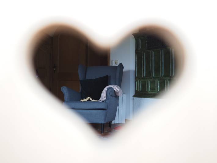 Ganze Ferienwohnung, Ferienwohnung Leo - Ferienwohnung Leo, 65qm, 1. Og, 2 Schlafzimmer, Kachelofen, großer Balkon in Schleching, Bayerische Alpen