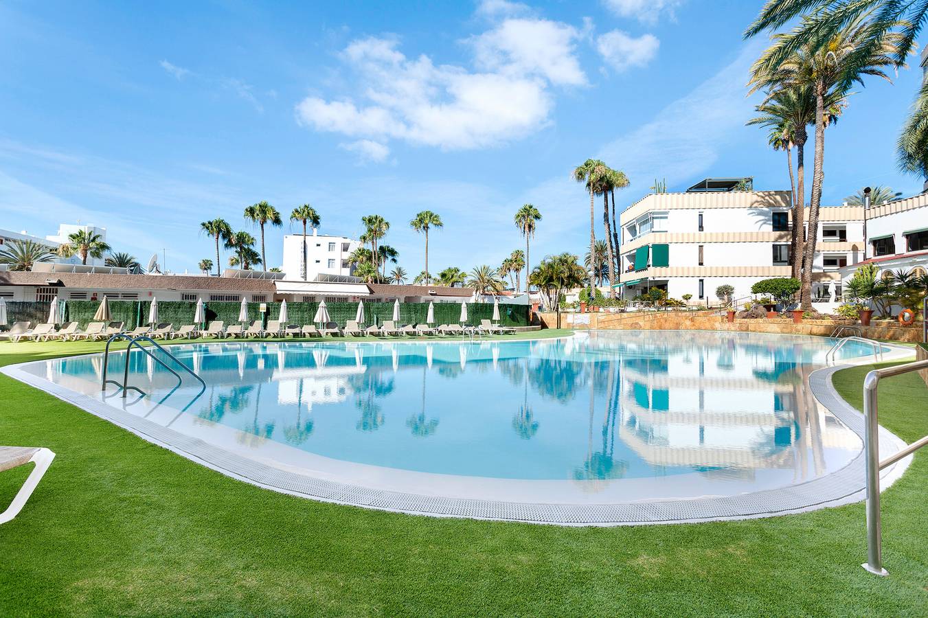 Appartement entier, Appartement de vacances 'Nice 1210 en centre-ville' avec vue sur la mer, Wi-Fi et climatisation in Maspalomas, San Bartolomé de Tirajana