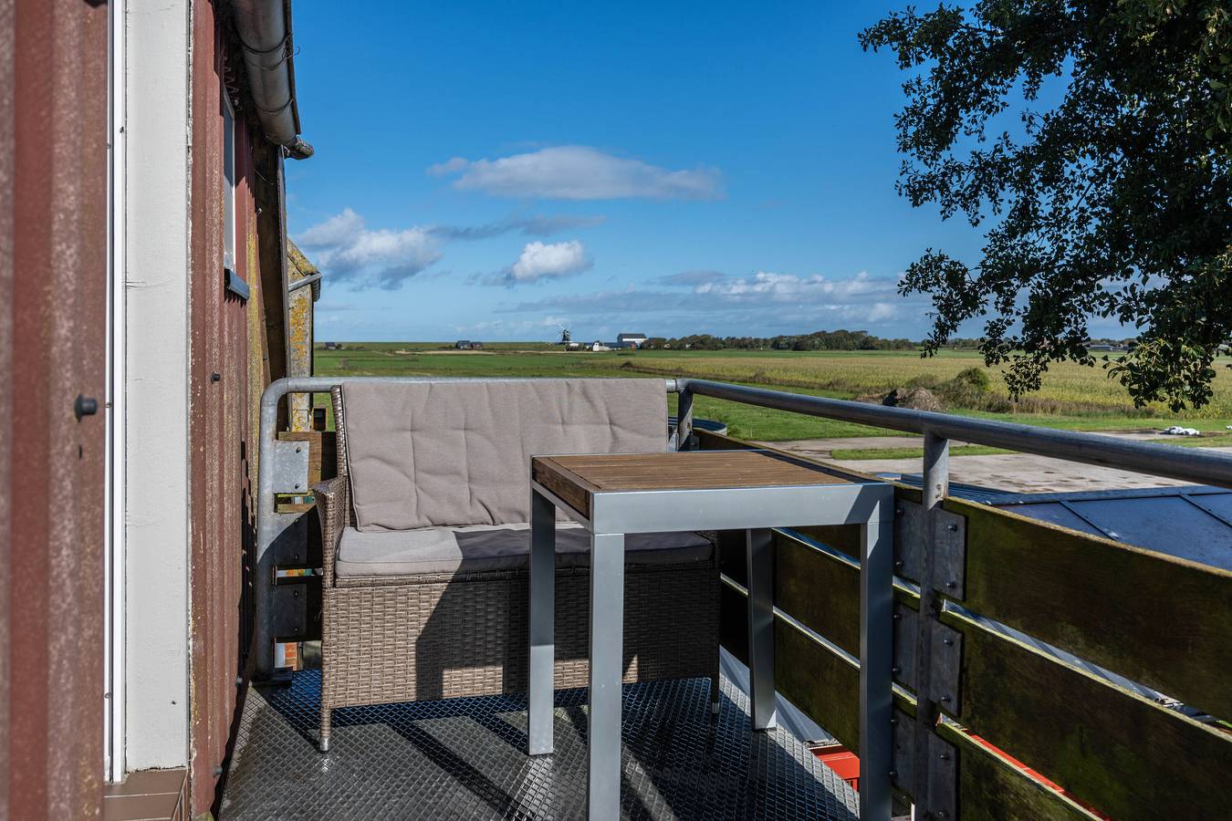 Ganze Wohnung, „Fewo Flut, Hof Harrsen, wo die Ruhe ihr zu Hause hat“ in Pellworm, Nordseeküste