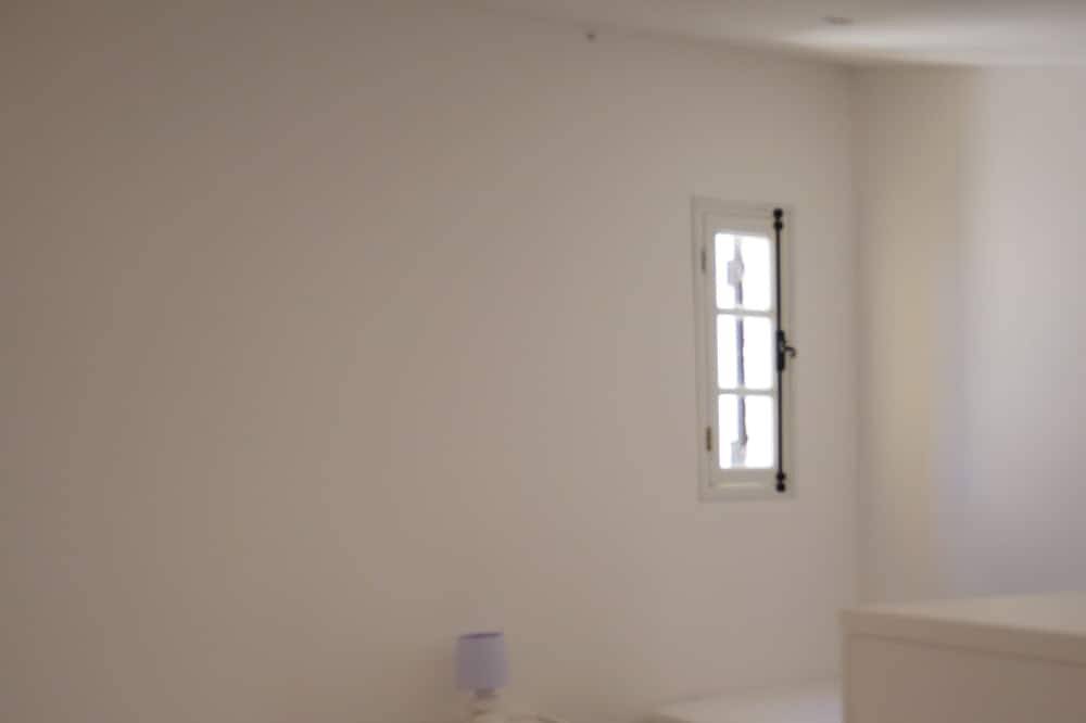 Appartement entier, Duplex 1 bord de mer dans residence avec piscine Climatisation Wifi in Calcatoggio, Région d'Ajaccio