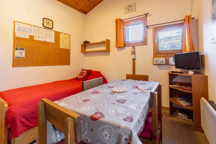 Appartement entier, Appartement 'Appart Situ Au Pied Des Pistes' avec balcon in Bellentre, La Plagne-Tarentaise