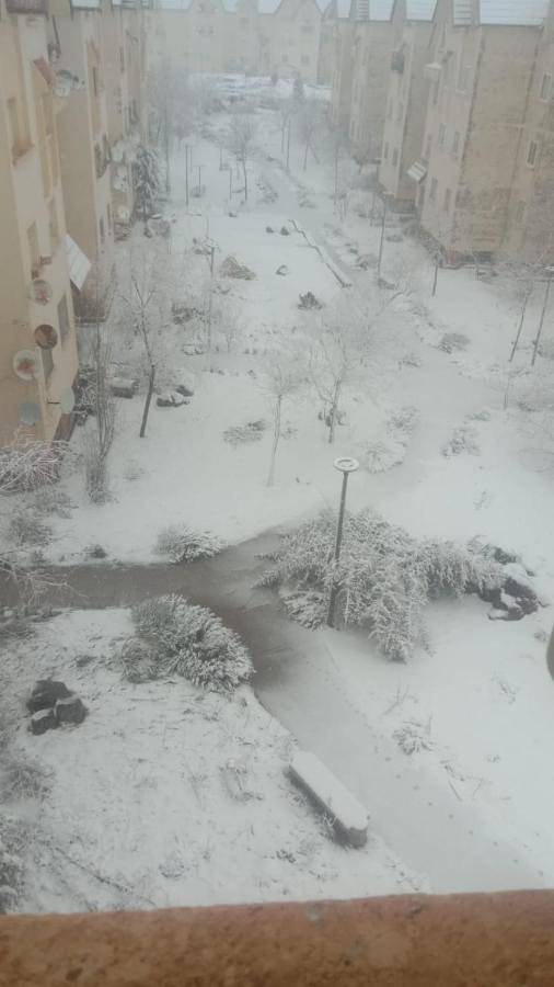 Gîte pour 8 personnes, avec vue dans Ifrane - 4