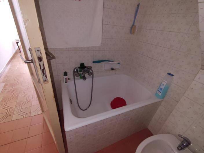 Maison d’hôte pour 10 personnes, avec jardin et piscine, animaux acceptés à Tel Aviv - 2