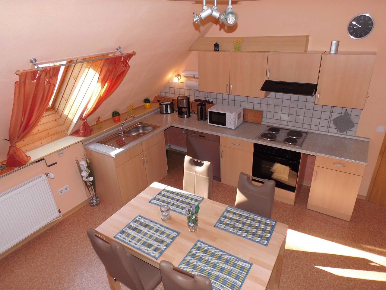 Ganze Wohnung, Ferienwohnung Am Eisenberg mit Wlan in Korbach, Waldecker Land