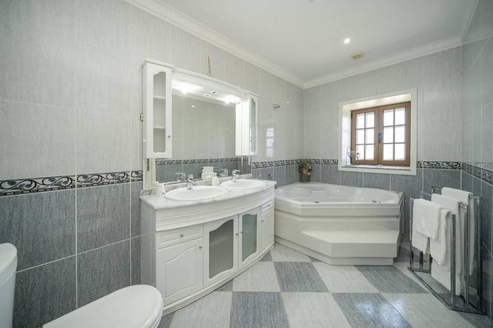 Hôtel pour 2 personnes, avec jardin ainsi que vue et piscine, animaux acceptés