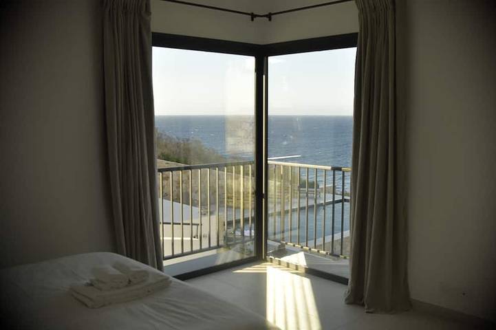 Entire apartment, Villa Pieds Dans L'eau, Appart 1 Étage in Calvi, Calvi region