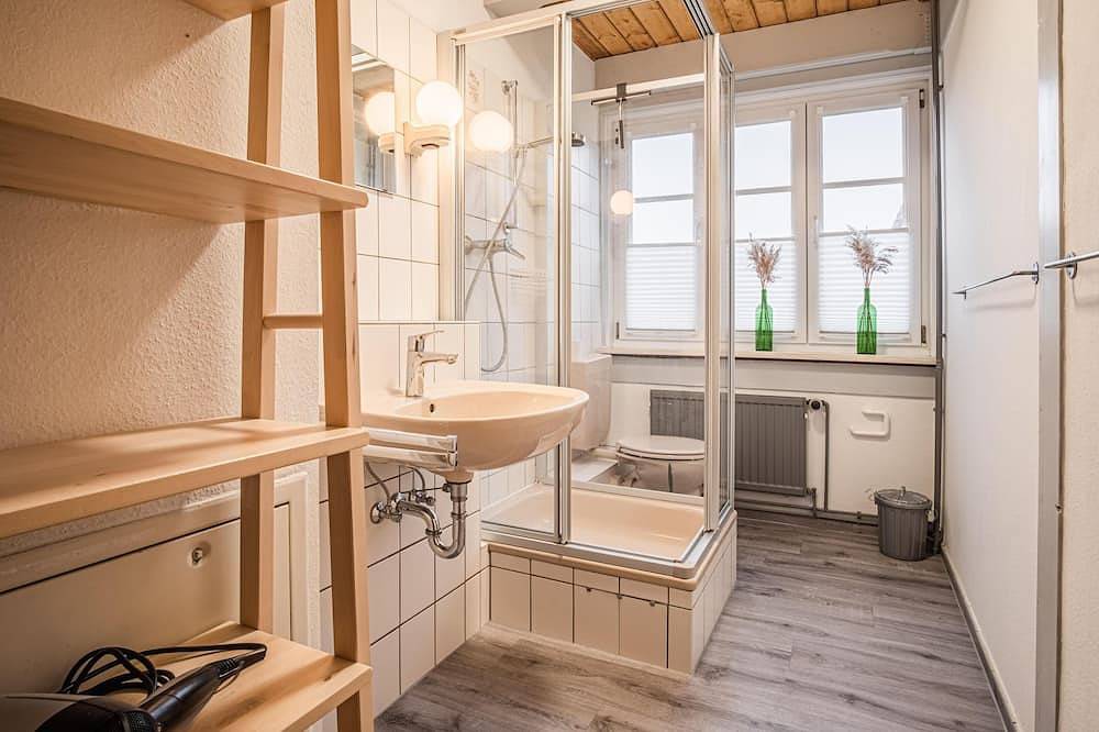 Ganze Wohnung, Entspannte Ferienwohnung „Heimat auf Zeit“ direkt am Meer auf Pellworm! in Tammensiel, Pellworm