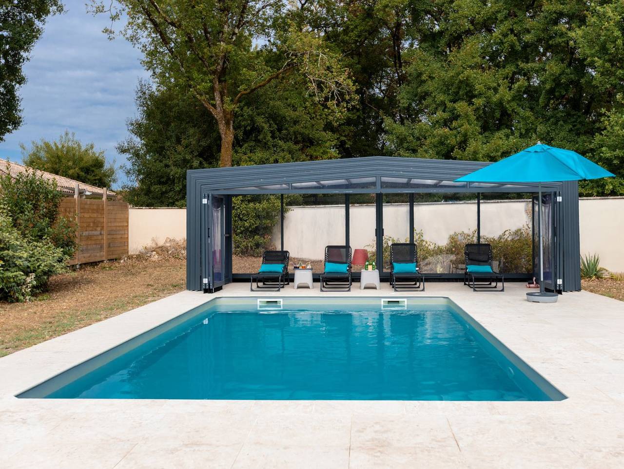 Villa des Eaux Claires in Puymoyen, Charente
