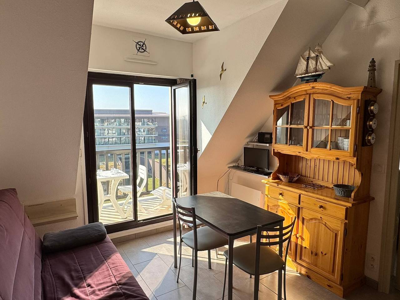 Ganze Wohnung, 2-Zimmer-Wohnung direkter Strandzugang, Haustiere erlaubt, Wifi in Cabourg, Caen und Umgebung