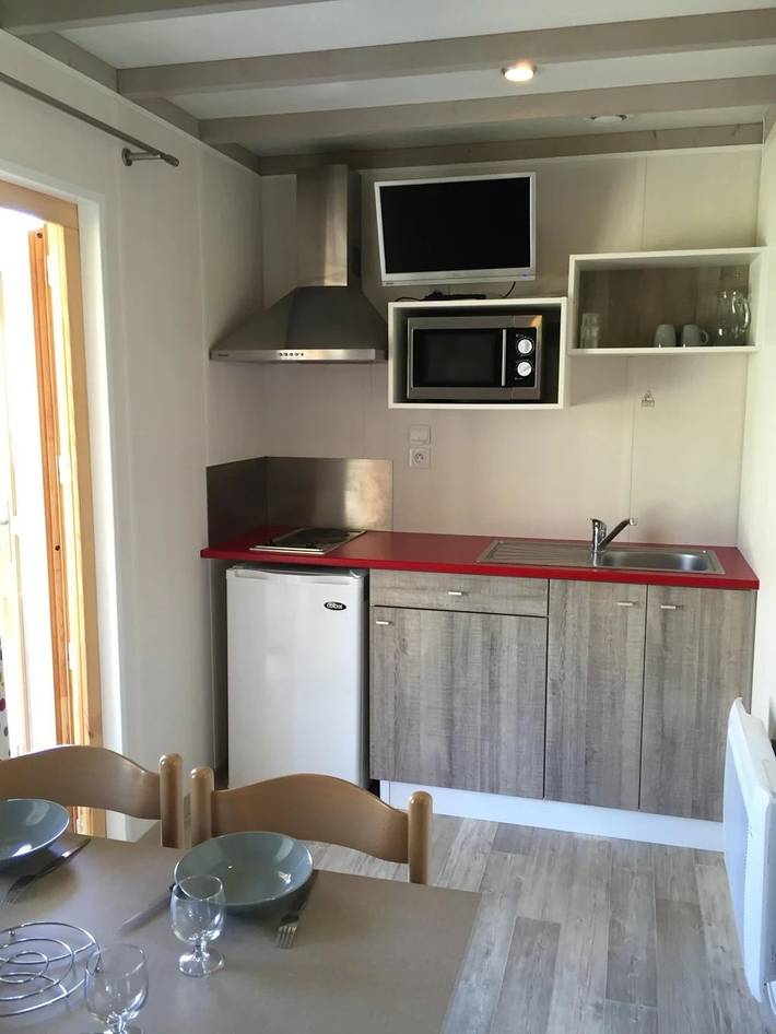Gîte pour 2 personnes, avec jacuzzi et bassin pour enfant dans Venise Verte - 4