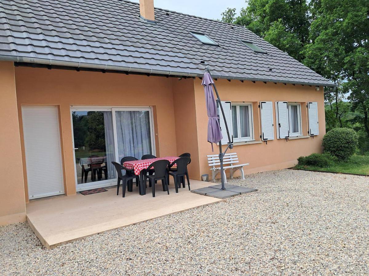 Le Logis du Grand-Duc in Brignac-la-Plaine, Région de Brive-la-Gaillarde