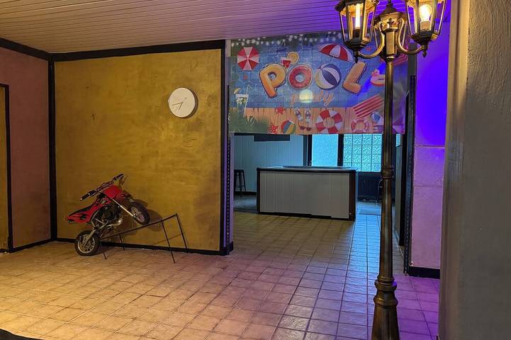 Hotel für 18 Personen, mit Sauna und Garten sowie Whirlpool