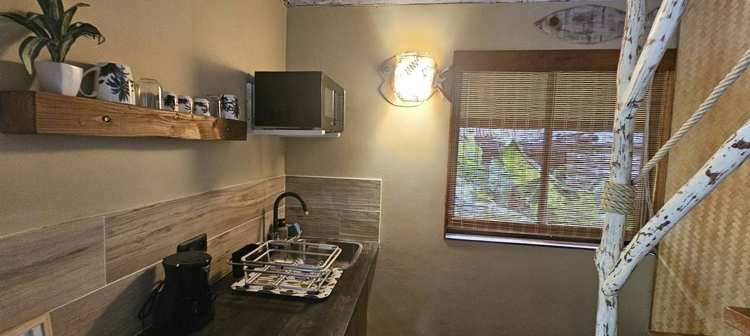 Gîte pour 2 personnes, avec jardin dans Mo'orea - 3