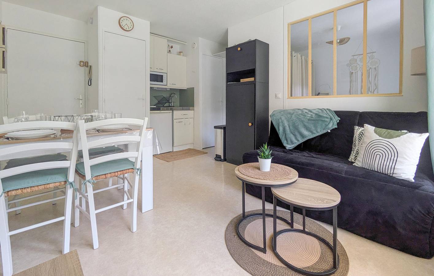 Appartement de vacances entier, Appartement confortable d'une chambre avec cuisine et place de parking, à 600 m de la plage in Saint-Palais-sur-Mer, Côte de Beauté