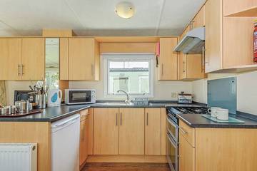 Glamping for 6 People in West Sussex, Sussex, Photo 4
