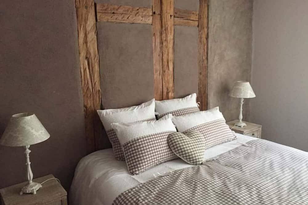 Entire apartment, The Authentics - Stories-The House of Amelie ****, Riquewihr - Luxury Apartment 4 in Riquewihr, Parc naturel régional des Ballons des Vosges