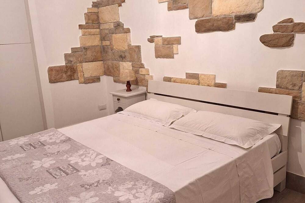 Entire apartment, The Cellar of Sunrise & Sunset in Pimonte, Monti Lattari