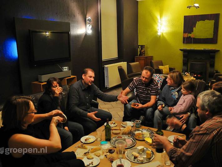 Ferienhaus für 30 Personen, mit Balkon/Terrasse und Terrasse sowie Sauna und Seeblick in Almere - 4