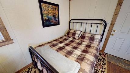 Log Cabin for 2 Guests in Ohio, USA, Picture 1