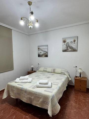 Gîte pour 5 personnes, avec vue et terrasse à Calasparra