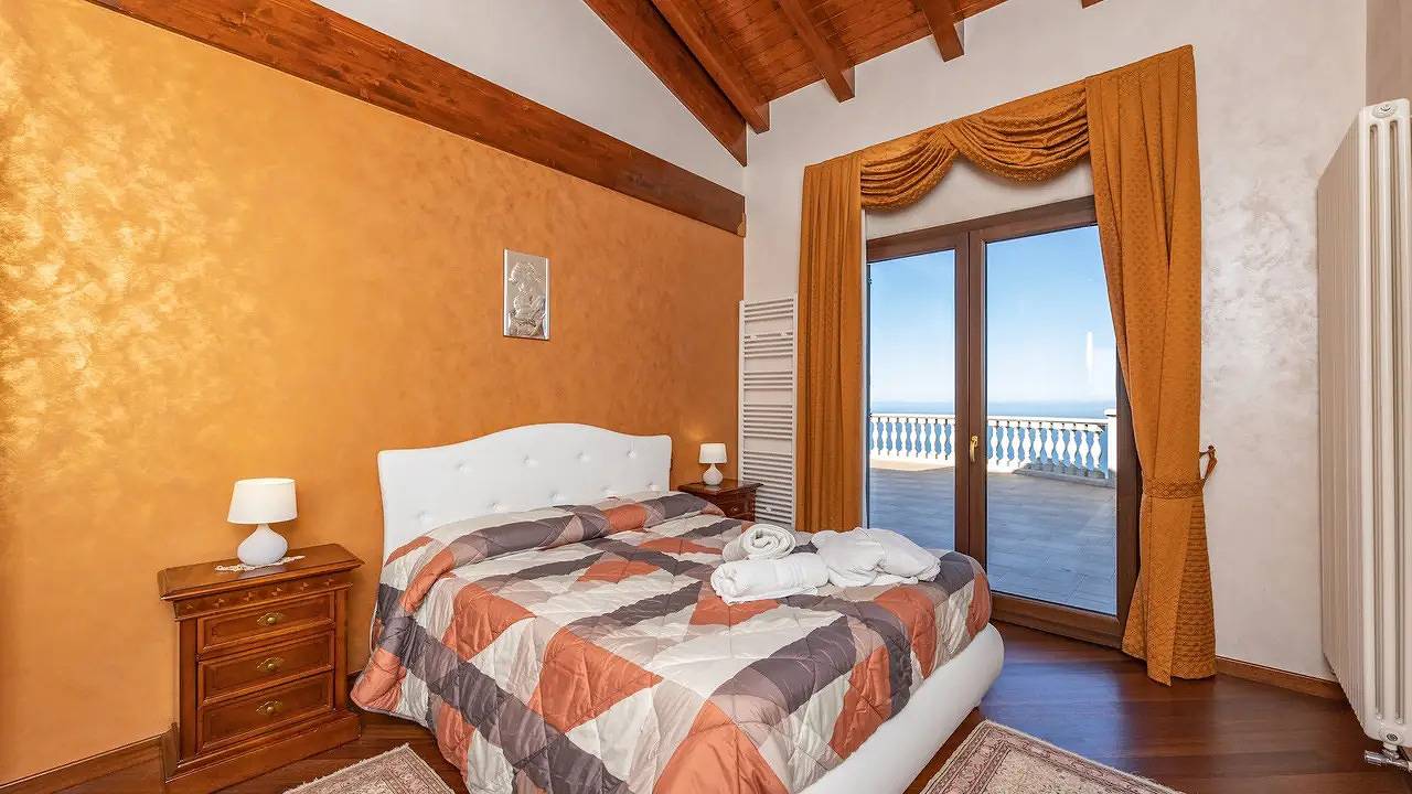 Ferienhaus für 11 Personen (615 m²) in Gioiosa Marea in Gioiosa Marea, Province de Messina
