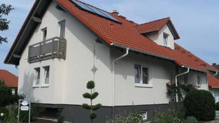 Ferienwohnung für 5 Personen, mit Balkon und Garten in Rheinebene