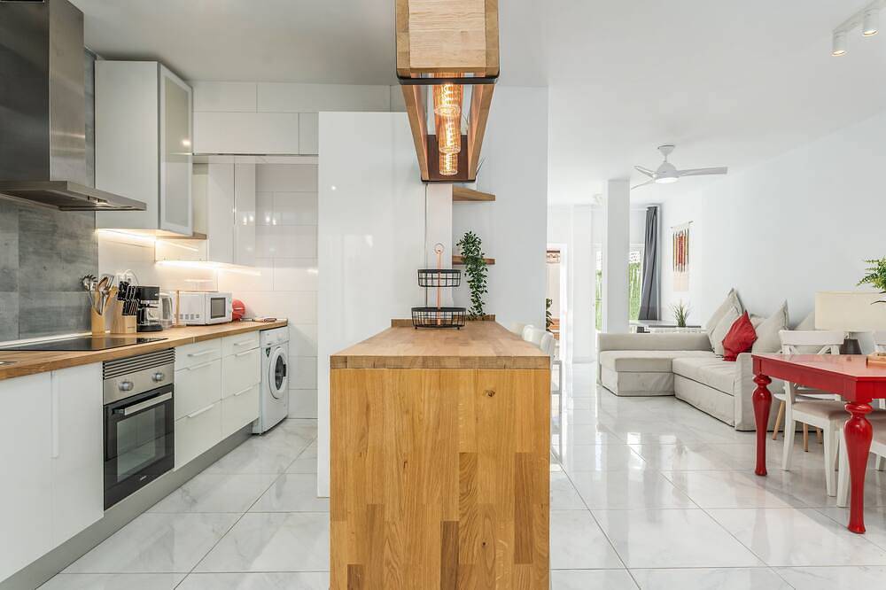 Entire apartment, Chayofa, 2 sleeping room apartment. in Arona, South Tenerife