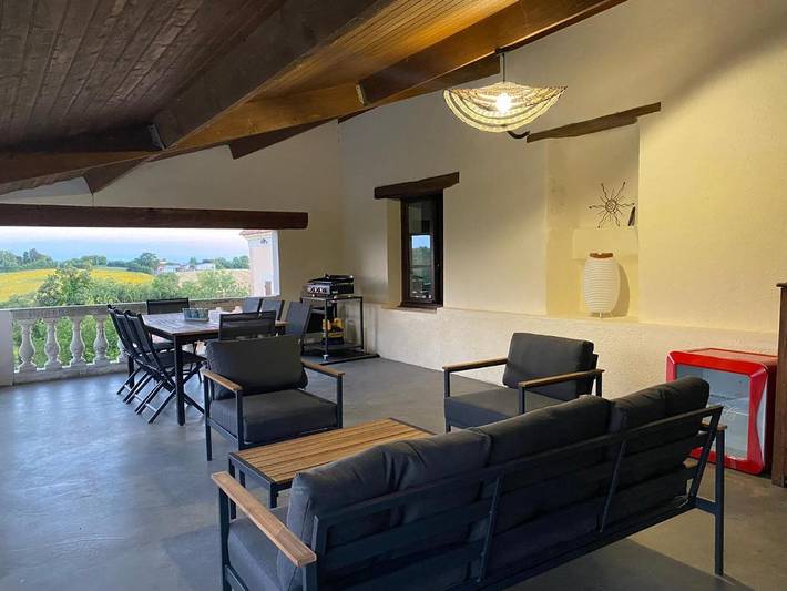 Maison de campagne pour 7 personnes, avec Jacuzzi et Terrasse ainsi que Jardin et Piscine à Goutz