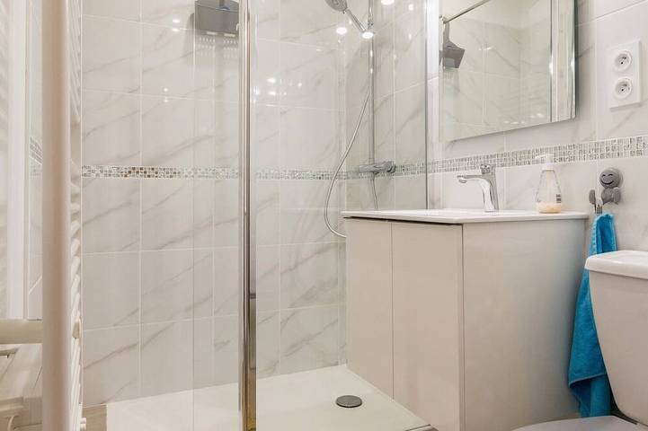 Encantadora casita renovada con jardín, terraza privada y WiFi, a 12 km de la playa in Bourgneuf-en-Retz, Côte de Jade
