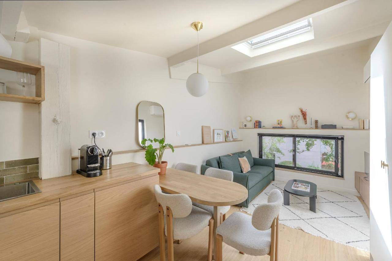 One-Bedroom Apartment with Terrace in 14e arrondissement de Paris, Paris