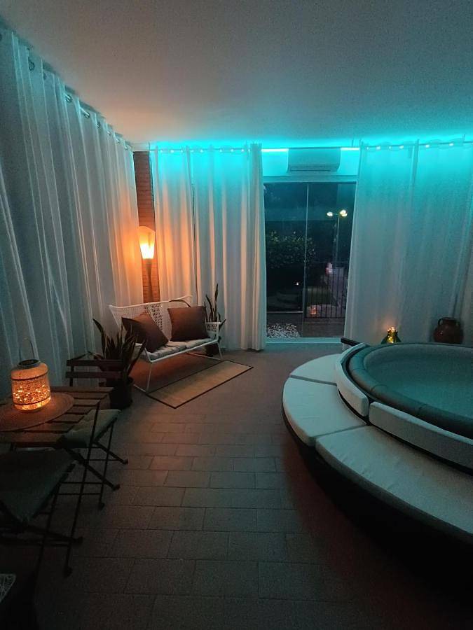 Casa vacanza per 2 persone, con terrazza e idromassaggio in Marino