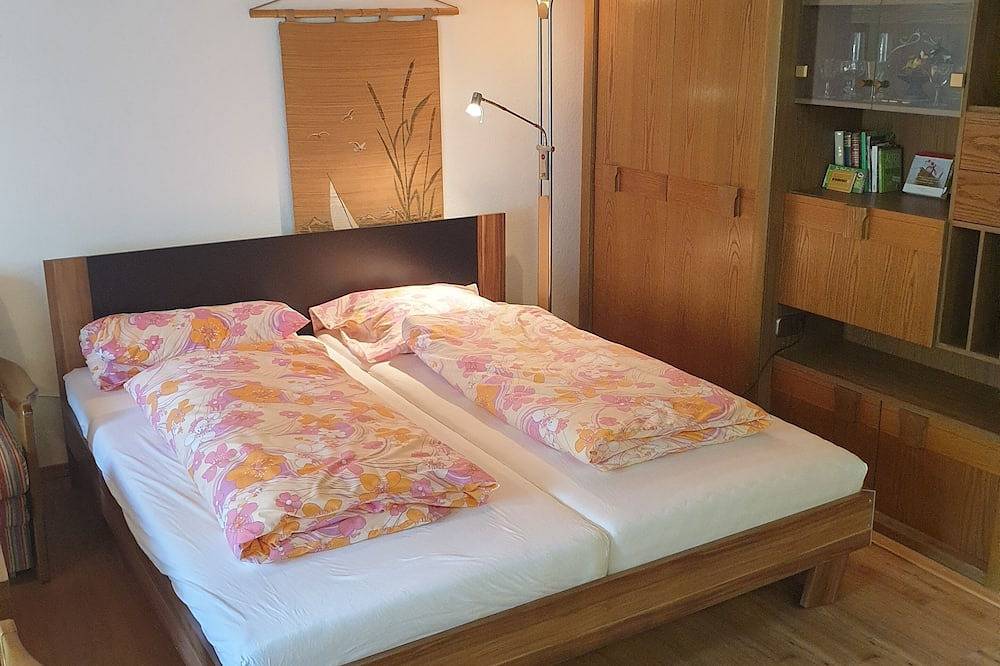 Ganze Wohnung, Landhaus  Münz, ruhige Ferienwohnung nahe Hopfen am See bei Füssen in Hopferau, Bayerisch Schwaben