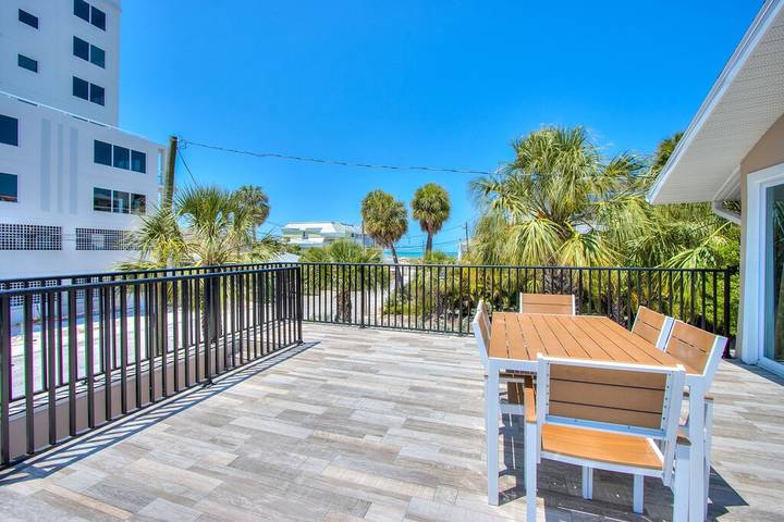 Ferienhaus für 26 Personen, mit Balkon und Garten, mit Haustier in Clearwater Beach
